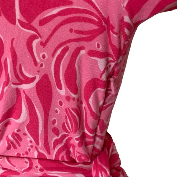Lilly Pulitzer Faux Wrap Fit & Flare Pink Tiger Dress Size Medium - Picture 4 of 7